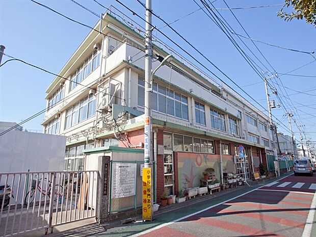 大田区立嶺町小学校(約794m)