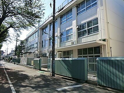中野区立緑野中学校 1160m