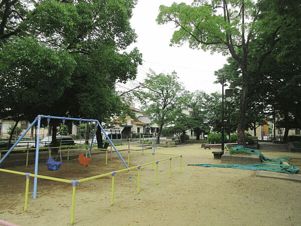 八釼公園(約99m)
