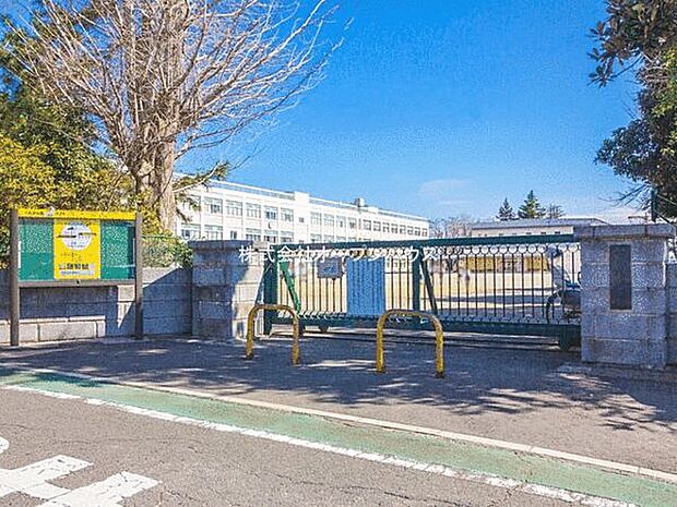 大和市立深見小学校(約1,111m)