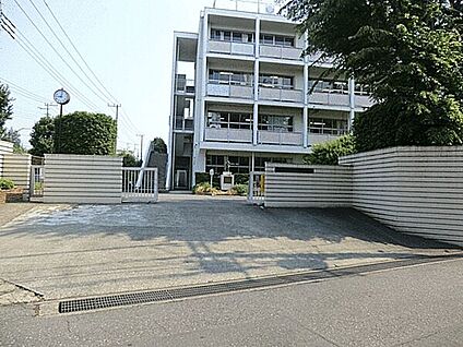 府中市立府中第九中学校 1610m