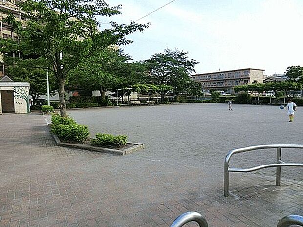 南の風公園(約720m)