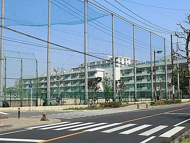 新座市立第二中学校（約995m）