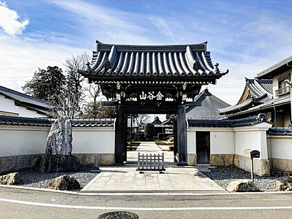 満福寺 790m