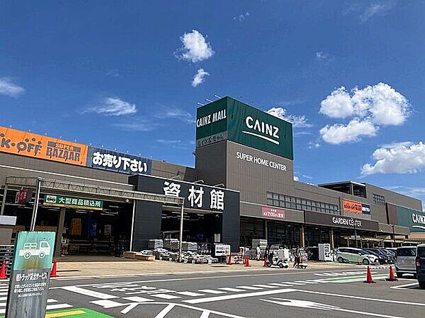 カインズモール名古屋みなと(約1,501m)