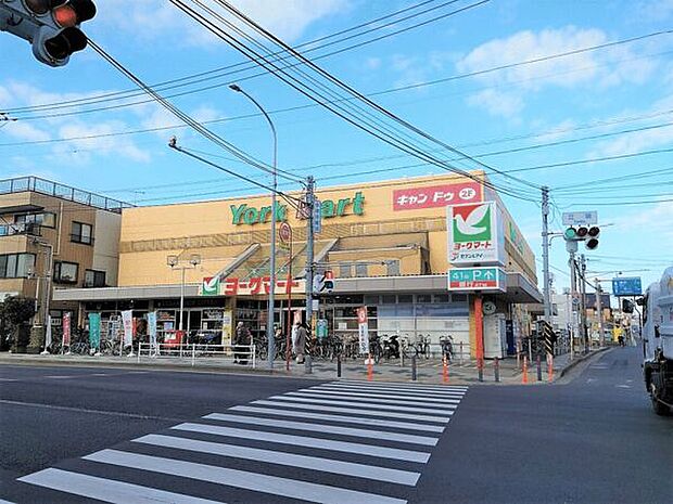 ヨークマート立場店(約378m)
