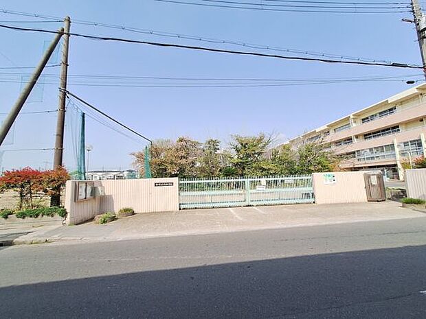 守口市立大久保中学校(約1,128m)