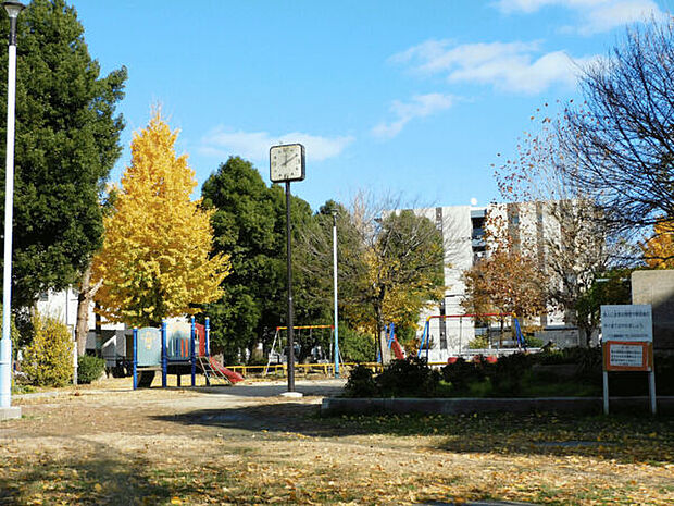 塚本公園（約108m）