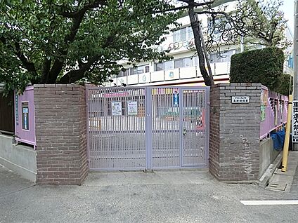 長崎幼稚園 673m