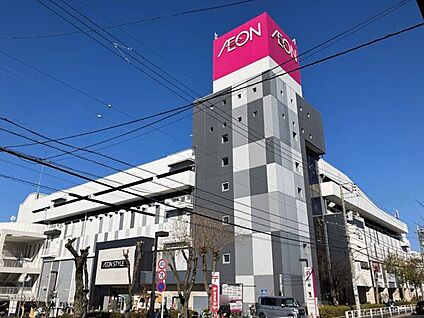 イオンスタイル板橋前野町 852m
