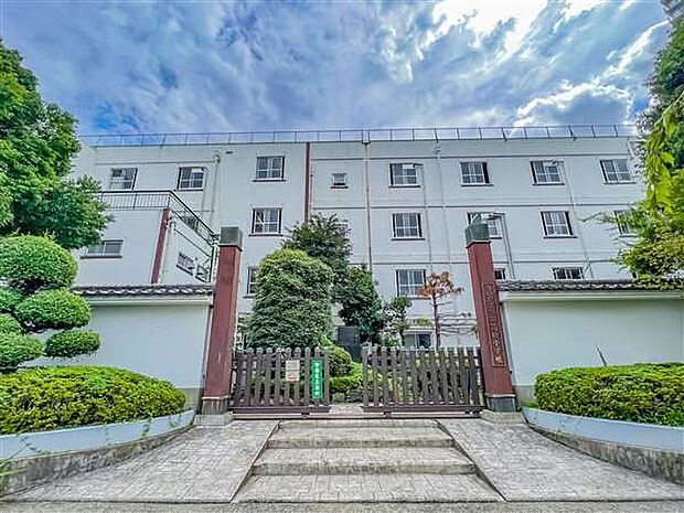 さいたま市立高砂小学校(約952m)