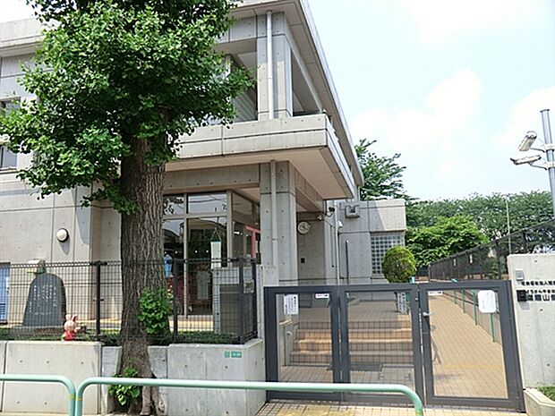 道灌山保育園(約406m)