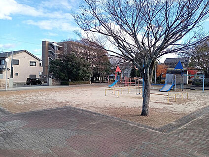 岡崎市立藤川小学校 1665m