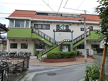 専念寺幼稚園 928m