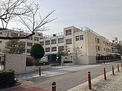 大阪市立佃中学校 375m