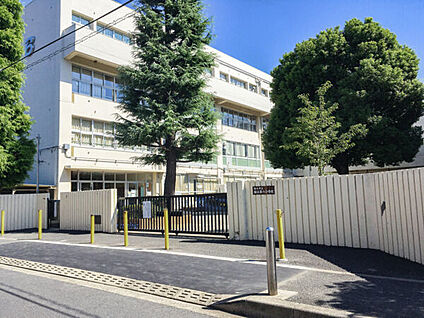 狛江市立狛江第六小学校 345m