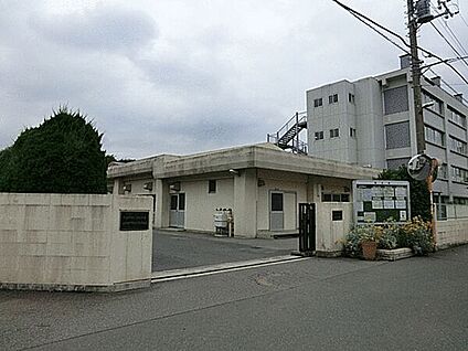 柏市立柏第二中学校 1211m