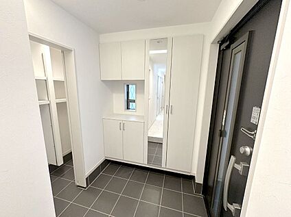 【アーバンポートシリーズ施工例】玄関