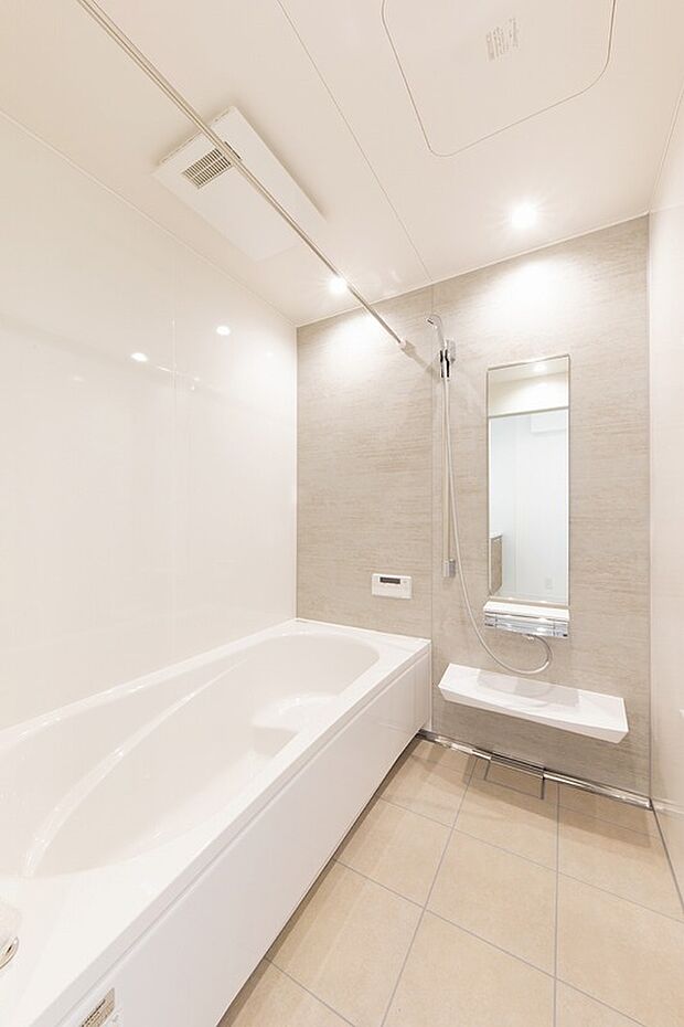 【【No.1】浴室】浴室乾燥機付きのバスルーム。床は保温性が高く冬でも暖かく過ごせます。