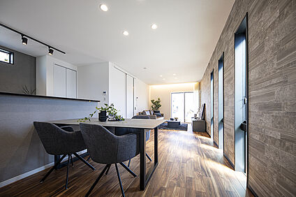 【D-7号地モデルハウス／LDK】