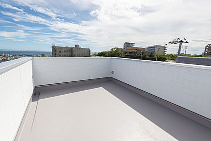 【当社施工例/ルーフバルコニー】