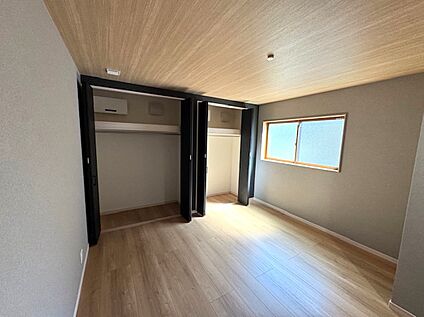 【11号地・Wクローゼット】