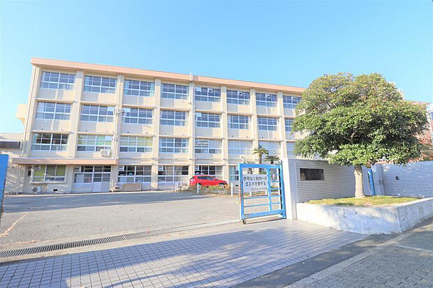 西宮市立山口中学校（約676m）