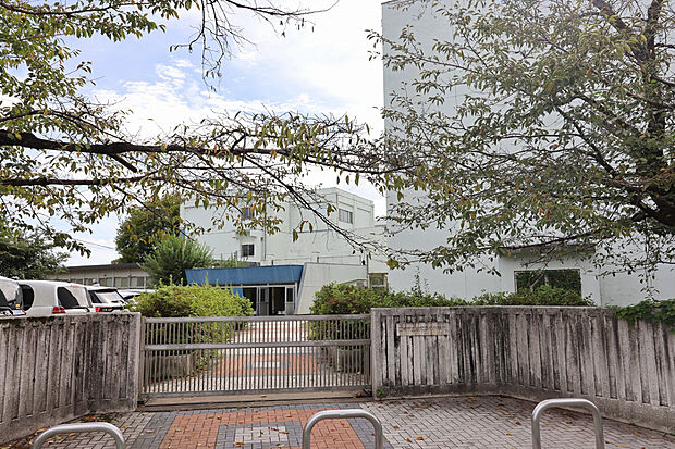 古知野北小学校（約1,200m）