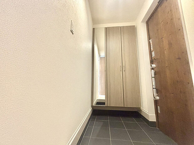 1号棟　玄関　