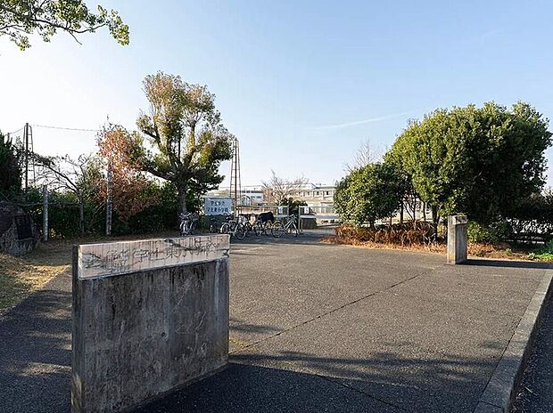 宇土市立宇土東小学校（約1,601m）