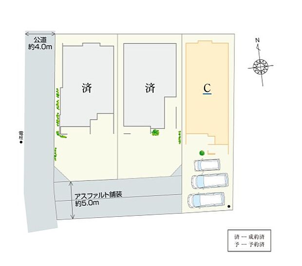駐車3台分+駐輪スペースがあり、来客時にも重宝します。お子さまの三輪車置き場としても使用可能です。第一種低層住居専用地域内で落ち着いた暮らしが叶います。