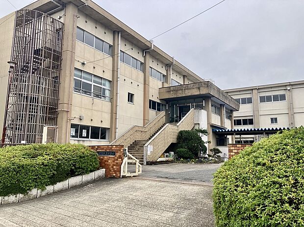 中島小学校