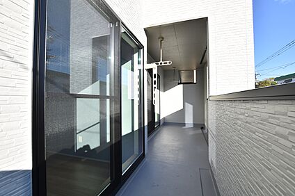 【B棟　バルコニー】