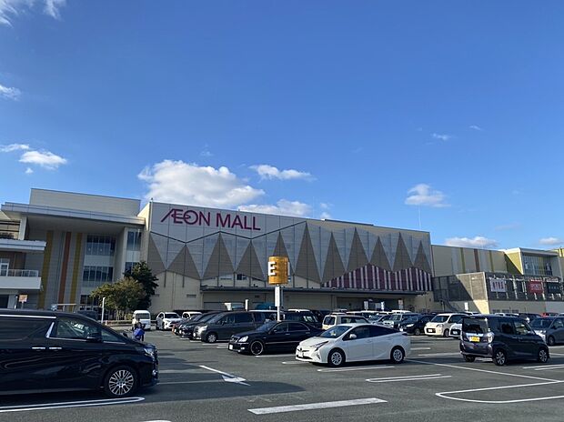 イオンモール福津（約700m）