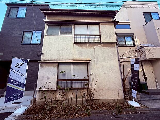 【【古屋あり】外観】古屋解体後、仕様・間取りが充実の新築戸建てが完成予定。効率的な家事動線や充実の収納、快適な設備を備え、忙しい毎日も快適に過ごせる住まいです。