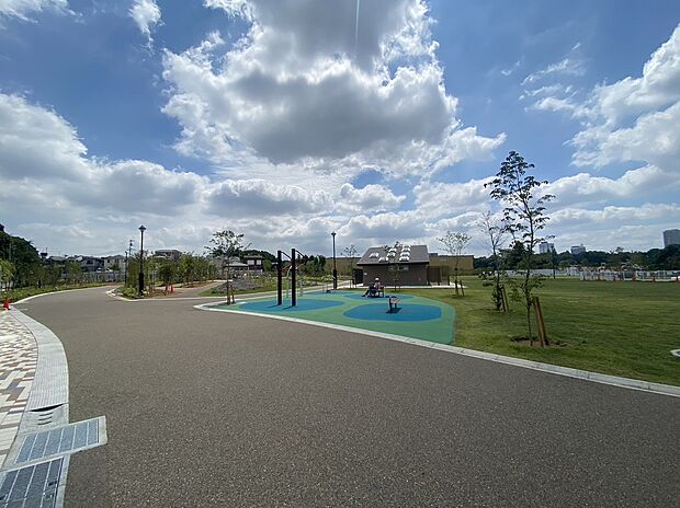 練馬城址公園(約680m)