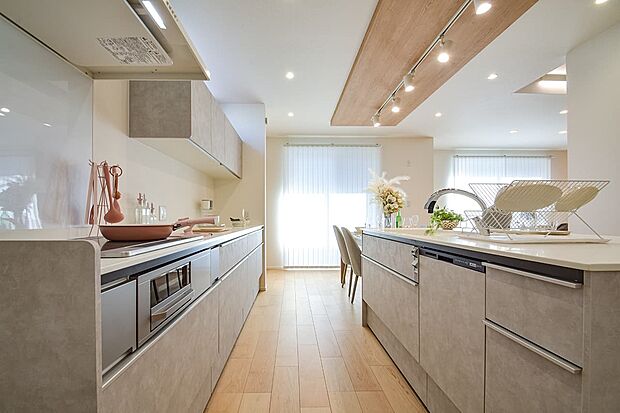 取り外して洗える素材をフロア材に採用した「ファブリックステージ」。