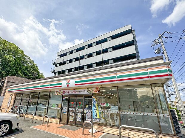 セブンイレブン松戸北小金店（約350m）