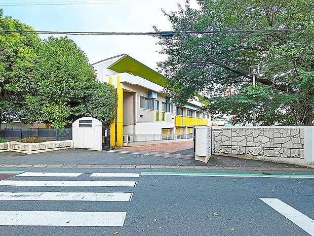 豊四季中学校（約200m）