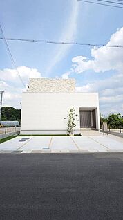 外観 正面