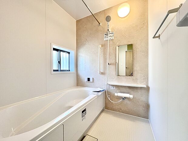 一日の疲れを癒やす大切なバスタイム。ゆっくりとお風呂を楽しんで疲れをとりたいですね!