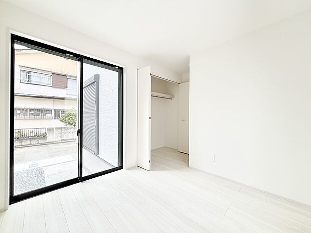 収納が充実しているので、居住スペースを広く使えます。