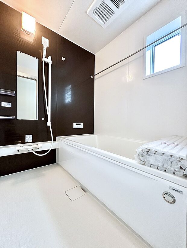 一日の疲れを癒やす大切なバスタイム。ゆっくりとお風呂を楽しんで疲れをとりたいですね!