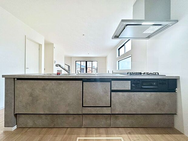 お料理を効率的に、楽しく!システムキッチン