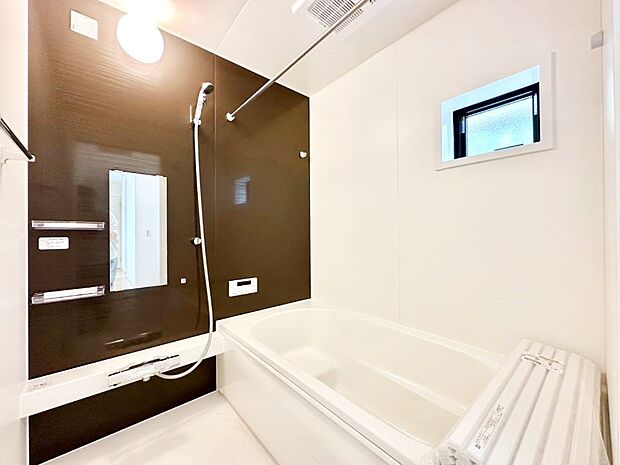 一日の疲れを癒やす大切なバスタイム。ゆっくりとお風呂を楽しんで疲れをとりたいですね!