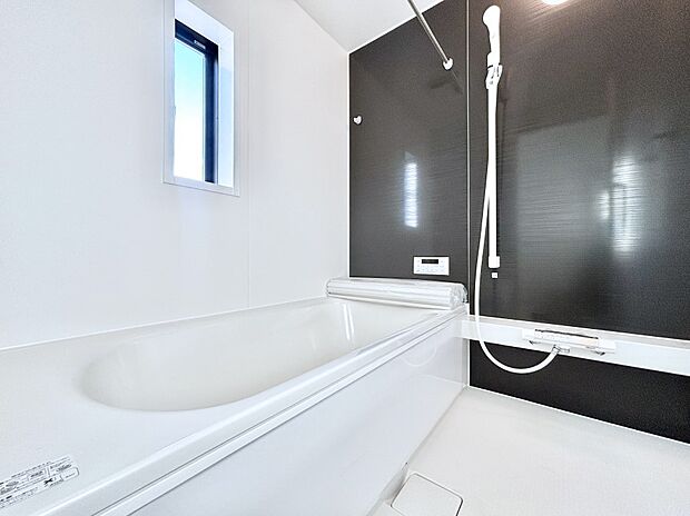 一日の疲れを癒やす大切なバスタイム。ゆっくりとお風呂を楽しんで疲れをとりたいですね!