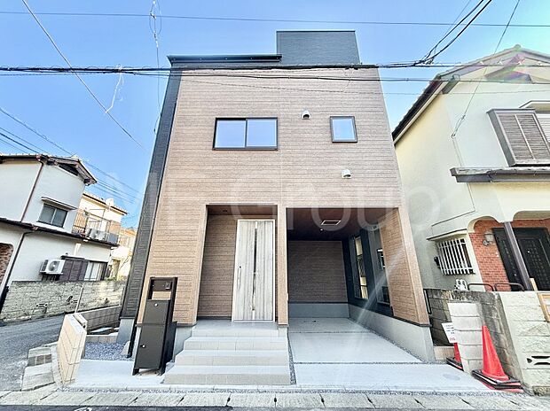 暮らしやすさと居心地の良さにこだわったシンプルで飽きのこないデザイン ！