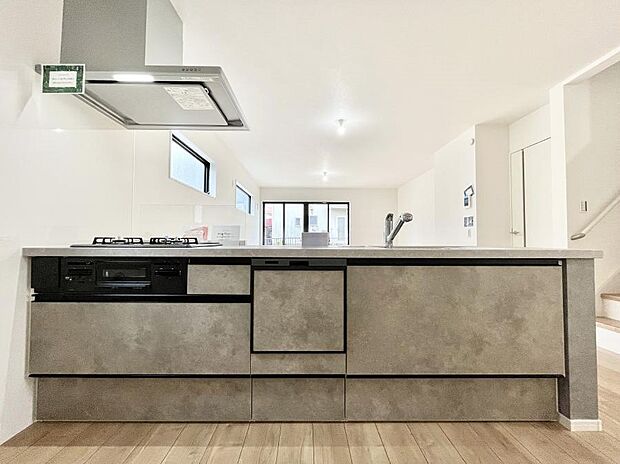 お料理を効率的に、楽しく！システムキッチン   