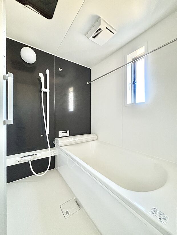 一日の疲れを癒やす大切なバスタイム。ゆっくりとお風呂を楽しんで疲れをとりたいですね！  