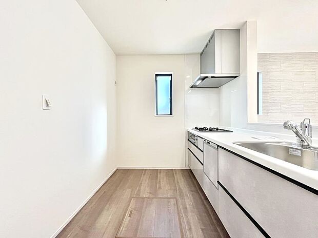 ゆとりあるキッチンではご家族と楽しくお料理ができます。